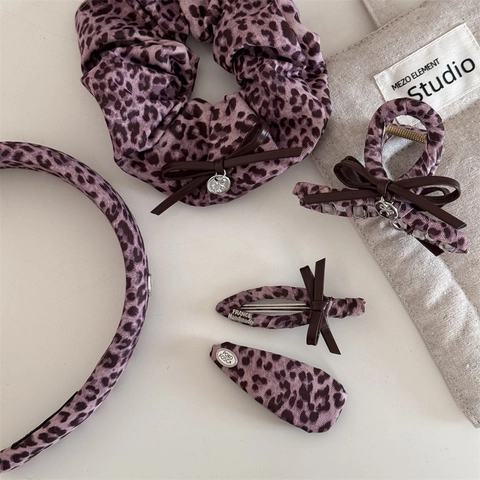 Vintage Roze Paarse Luipaardprint Haarclip Set Met Leren Strik Metalen Hanger Voor Vrouwen Elegante Stoffen Hoofdband Scrunchie