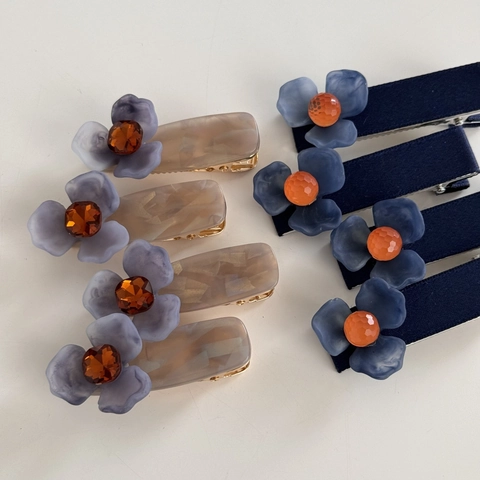 Fermaglio per Capelli Vintage Blu Nebbia a Tre Petali per Donna Elegante Stile Coreano Acetato Tessuto Lega Becco d'Anatra Forcina Accessori per Capelli Moda