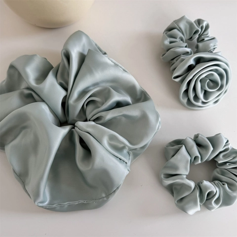 Elegant Sage Green Satin Hair Scrunchies Floral Rose Design Soft Ruffled Fabric Hair Ties For Women Daily Styling Accessories
