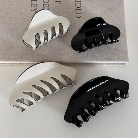 French Minimalist Acetate Hair Claw Solid Color Shark Clip For Women Elegant Creamy White Black Handmade Hair Accessory