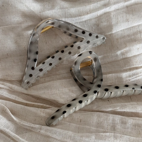 Koreanischer Stil Polka Dot Harz Haarkralle Clip Dreieck Schleife Form Transparent Grau Schwarz Haarschmuck Damen