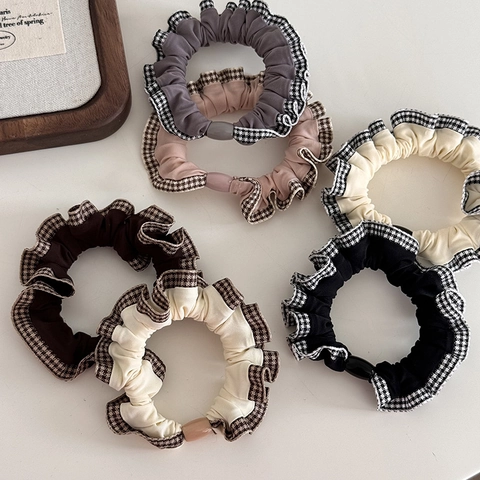 Vintage Houndstooth Plaid Fabric Scrunchies Retro Ruffled Hair Ties For Women Elegant Elastic Ponytail Holders Hair Accessories