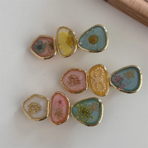 Fermaglio per Capelli in Resina Fatto a Mano Stile Mori Coreano Con Fiori Secchi Veri Clip a Becco d'Anatra Donna Accessori