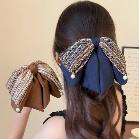 Elegante Fermaglio per Capelli a Fiocco in Tweed Lavorato a Maglia Con Perla Artificial Sintetica Stile Coreano Vintage per Donna