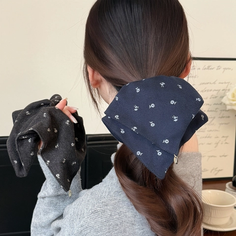 Korean Style Square Scarf Scrunchie For Women Retro Floral Print Fabric Elastic Hair Tie Handmade Ponytail Holder Hair Accessories