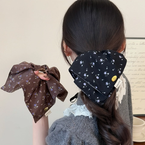 Chouchou en Tissu Floral Vintage Style Coréen Élastique Cheveux Plissé Avec Charme Métallique Pour Femme Accessoires