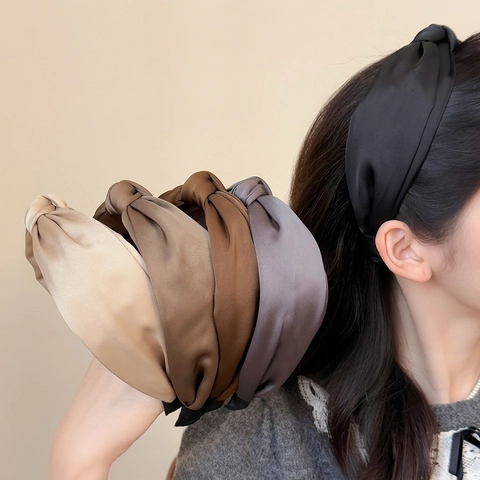 Elegant Korean Style Knotted Satin Wide Headband For Women Solid Color Non-Slip Fabric Hair Band Fashion Hair Accessories