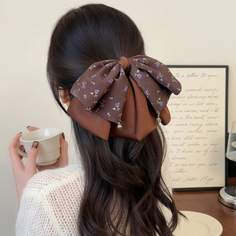 Eleganter Satin Schleife Haarclip Doppellagig Blumenmuster Mit Strass Anhänger Für Damen Pferdeschwanz Halboffen Haar Accessoire