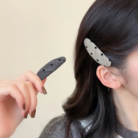 Pince à Cheveux BB Ovale à Pois Exquise Style Coréen Recouverte de Tissu Pince à Frange Épingle à Cheveux Latérale pour Femme