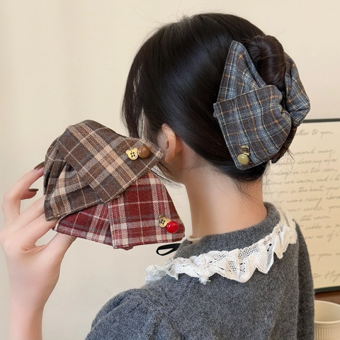 Pinza per Capelli Coreana Fiocco in Tessuto Plaid Con Bottone in Metallo a Orso Donna Retrò Capelli Accessori per Acconciature