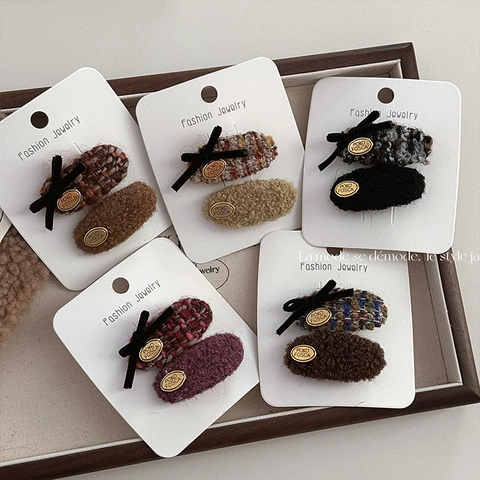 Fermagli per Capelli in Tessuto Tweed Stile Coreano Etichetta in Metallo Fiocco di Velluto Set Clip a Becco per Donna Retro
