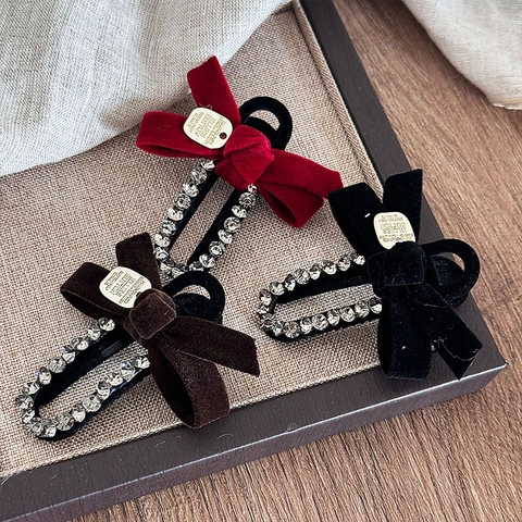 Eleganter Samt Schleife Haarclip Für Damen Vintage Strass Entenschnabel-Clip Koreanischer Stil Stoff Legierung Haarschmuck