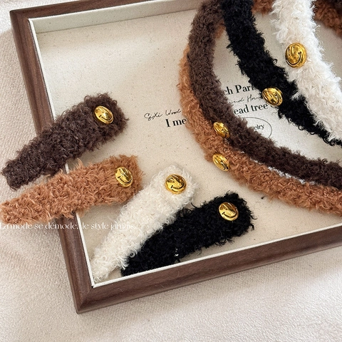 Fermaglio per Capelli in Peluche Invernale Faccina Sorridente Decorazione in Metallo Pelliccia Sintetica Cerchietto Donna Gioielli