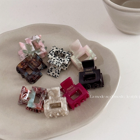 Mini Square Acetate Hair Claw Clips Elegant Marble Tortoiseshell Pattern Bangs Side Hair Grip For Women Hair Accessories