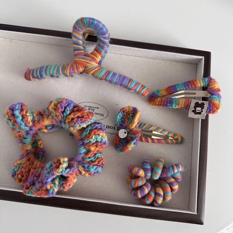 Set di Accessori per Capelli in Lana Arcobaleno Fatti a Mano Pinza per Capelli Lavorata a Maglia Fermagli Elastici per Donna