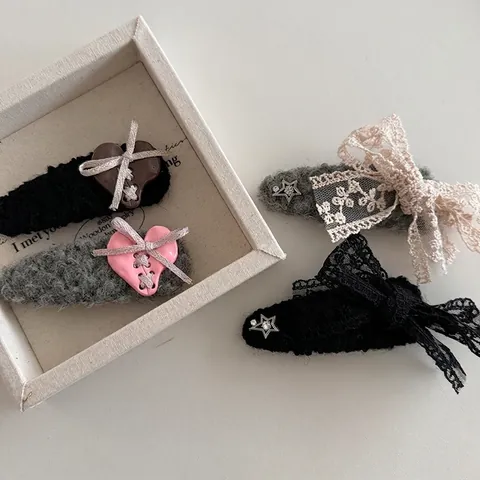 Damen Süße Vintage Plüsch Haarspangen Herz Schleife Spitze Schmetterling Stern Strass BB Nadeln Täglich Mode Haarschmuck