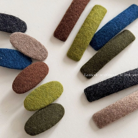 Vintage Fabric Hair Clips Women Autumn Winter Felt BB Clips Duckbill Side Clips Solid Color Elegant Hair Accessories