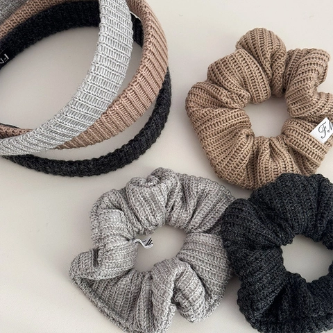 Knitted Striped Headband Woolen Fabric Hair Scrunchie For Women Autumn Winter Solid Color Minimalist Hair Accessory