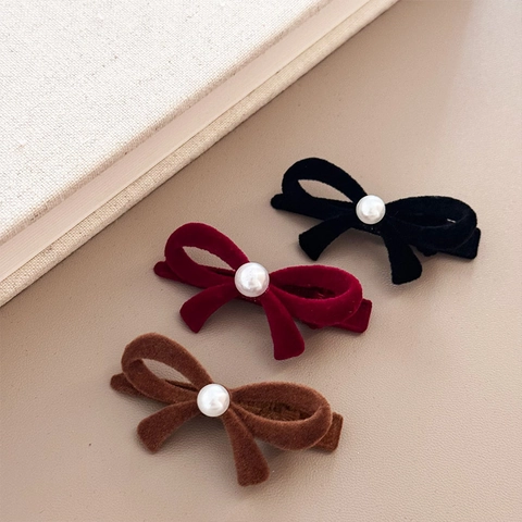 Molletta per Capelli con Fiocco in Velluto Natalizio Decorazione con Künstliche Perle Elegante Dolce Accessorio per Capelli Donna
