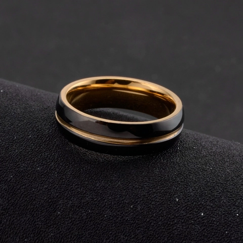 Moderno Anello in Acciaio al Titanio da Uomo Nero e Oro Bicolore Lucidato Minimalista Geometrico a Fascia Gioielli Moda per Uomo Donna