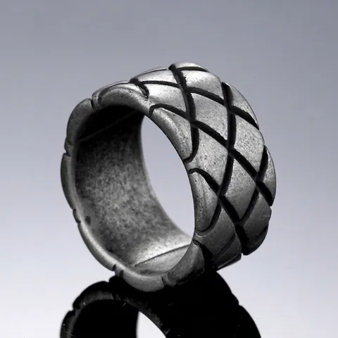 Vintage Quilted Rhombus Wide Band Ring Stainless Steel Men Industrial Punk Gothic Style Jewelry Fashion Accessory Gift