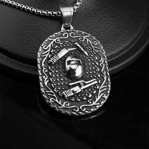 Collana con Ciondolo a Rilievo con Maschera da Saldatura Uomo Acciaio al Titanio Industriale Punk Hip Hop Gioielli Regalo
