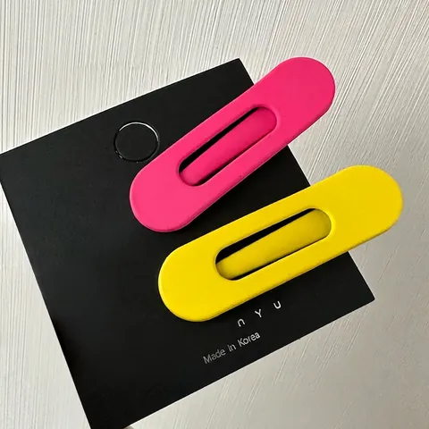 Minimalist Alloy Matte Hollow Oval Hair Clip For Women Colorful Paint Snap Duckbill Clip Elegant Daily Hair Accessories