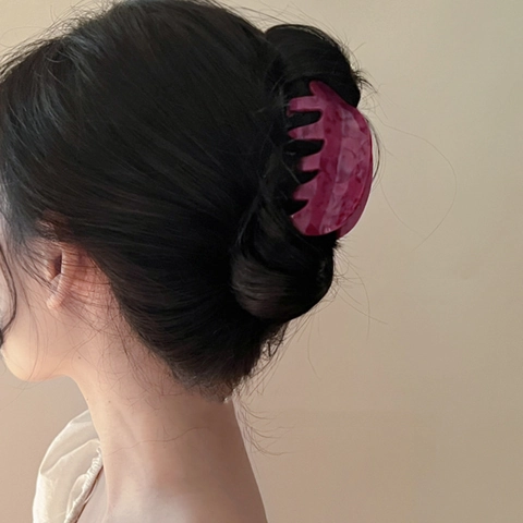 French Vintage Acetate Hair Claw For Women Cherry Red Marble Texture Large Shark Clip Elegant Minimalist Hair Accessories