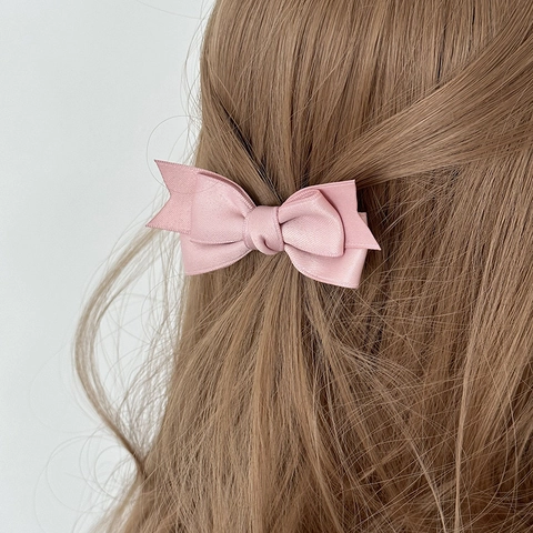 Süße Mädchen Schleife Haarspange Satin Stoff Handgefertigte Haarnadel Niedlich Entenschnabel Clip Haarschmuck Für Damen Alltag