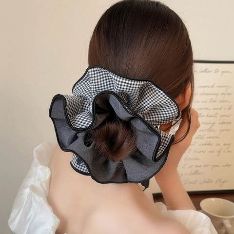 Chouchou en Tissu Plaid Surdimensionné Vintage Couleur Contrastée Support de Queue de Cheval Style Britannique Pour Femmes
