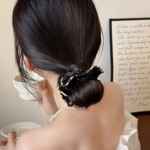 Chouchous Bordure Imprimé Léopard Vintage Français Élastiques à Cheveux en Tissu Plissé Haute Élasticité pour Femmes Accessoires