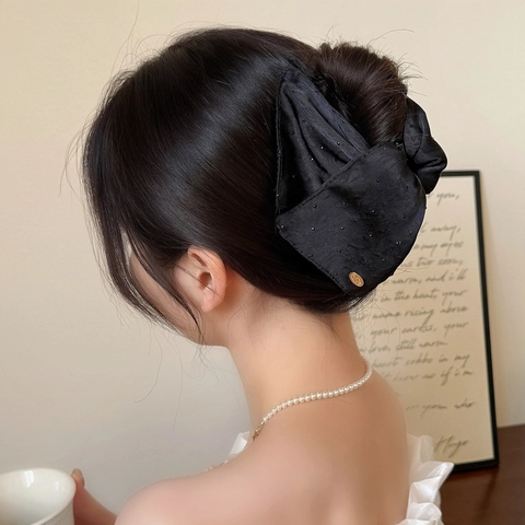 Pinza de Pelo Elegante Estilo Francés con Lazo de Tela Negra Grande para Mujer Pinza de Mariposa 3D de Satén de Alta Gama