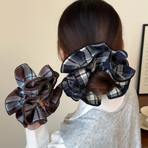 Große Stoff Scrunchies Kariert Für Damen Übergroße Plissierte Haargummi Karomuster Elegant Haarschmuck Pferdeschwanz Halter