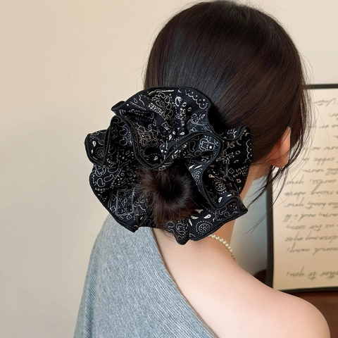 Women Vintage Paisley Printed Oversize Fabric Scrunchies Four-Layer Large Hair Ring Retro Korean Style Hair Ties Ponytail Accessory