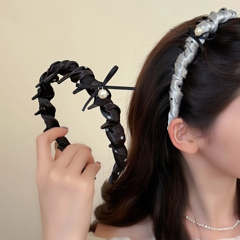 Elegante Cerchietto in Satin a Pois Con Fiocco e Perla Artificiale Stile Coreano Fascia Antiscivolo per Capelli Donna Accessori