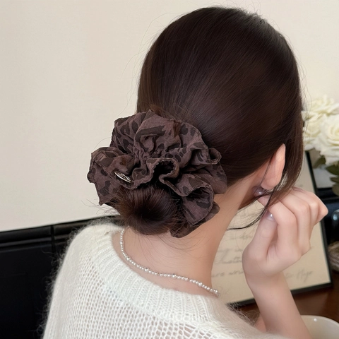 Vintage Leopardenmuster Haargummi Mit Metall-Etikett Eleganter Koreanischer Stil Elastisch Stoff Haarschmuck Für Damen