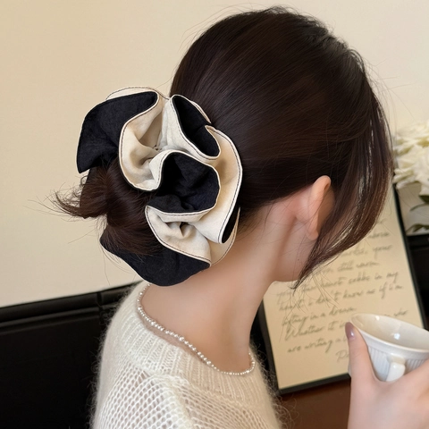 Oversized Contrast Color Block Scrunchies Faux Suede Pleated Elastic Hair Ties French Vintage Hair Bands For Women Daily