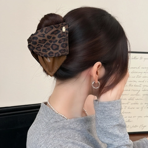 Vintage Leopardenmuster Dreieck Haarklammer Für Damen Kunstleder Nähte Shark Clip Haarschmuck Für Dickes Haar