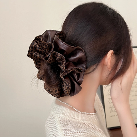 Elastico per Capelli in Tessuto con Stampa Leopardata Retrò per Donna Grande Anello Elastico per Capelli Vintage Accessori Marrone