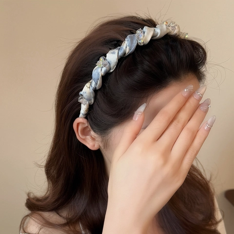 Fascia per Capelli Intrecciata in Raso Sfumato Blu da Donna Elegante Cerchietto Retro Intrecciato Con Strass e Denti Interni Antiscivolo Accessori