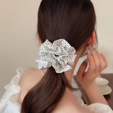 Französischer Stil Polka Dot Plissee Haargummi Hochelastisches Stoff Haarband Ponytail Halter Für Damen Elegantes Haar Accessoire