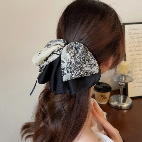 French Vintage Printed Bow Hair Clip With Streamer Elegant Floral Satin Ponytail Shark Clip Large Hair Claw For Women Hair Styling Accessories
