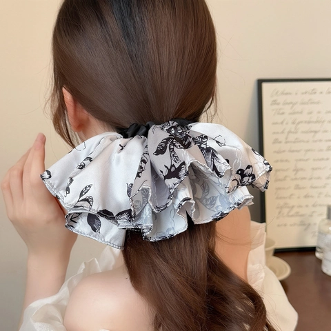 Nouveau Style Chinois Impression Florale à l'Encre Satin Chouchou pour Femmes Elégant Grand Design de Jupe Accessoires Cheveux