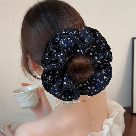 Marineblau Blumen Stoff Haargummi Groß Übergroß Plissiert Handgefertigt Elastisch Haarknoten Ponytail Holder Für Damen Mode Accessoires