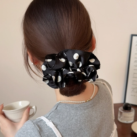 French Style Large Polka Dot Satin Scrunchies Elegant Oversized Fabric Hair Ties Vintage Ruffle Hair Accessories For Women