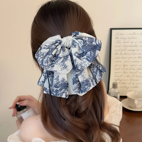 French Vintage Oversized Bow Hair Clip Toile De Jouy Print Artificial Pearl Embellished Hairpin Elegant Fabric Streamer Hair Accessories