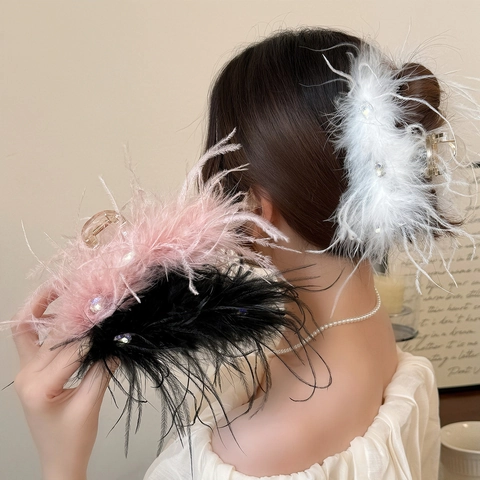 Elegante Pinza per Capelli in Piume e Strass Grande Fermaglio in Pelliccia di Struzzo per Donna Ragazza Accessori per Capelli