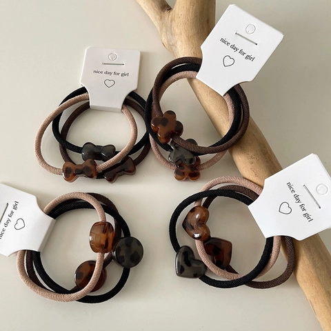 Set di Elastici per Capelli in Acrilico con Stampa Leopardata Minimalista Cuore Fiocco Elastici per Capelli Vintage Tartarugati per Donna
