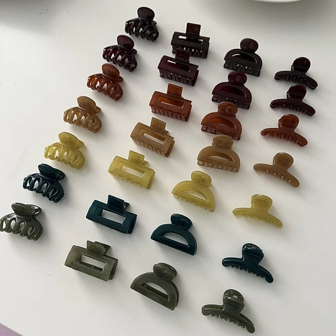 Small Resin Hair Claw Clips For Women Girls Mini Hair Clips Korean Style Retro Colorful Hair Pins Styling Accessories