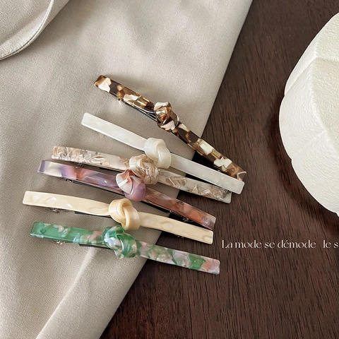 Elegante Haarspange Mit Acetat-Twist-Knoten Marmor-Schildpatt-Textur Minimalistische Frühlings-Seitenclip Koreanische Kopfbedeckung Für Damen